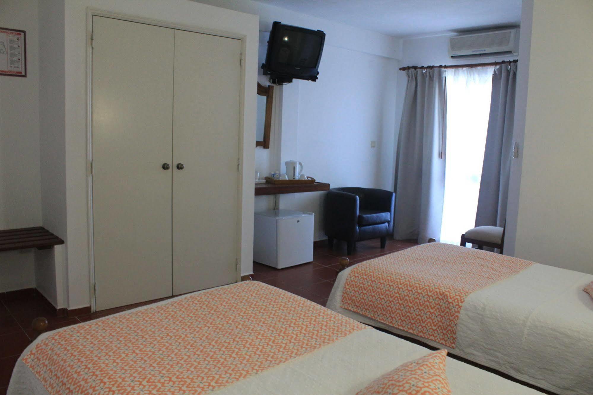 Manta Guest Bed & Breakfast Manta Rota Eksteriør bilde