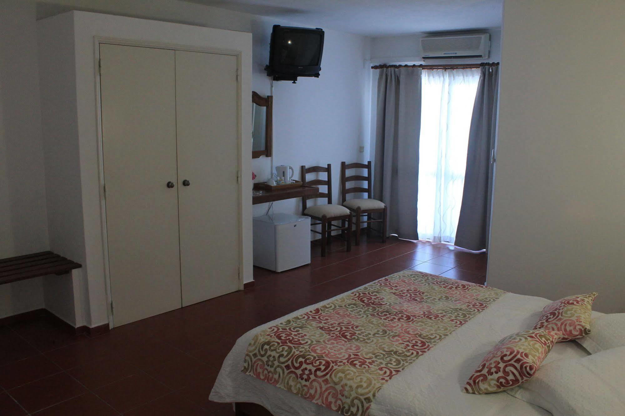 Manta Guest Bed & Breakfast Manta Rota Eksteriør bilde